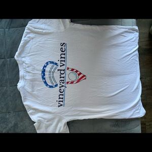 VINERYARD VINES LACROSSE T SHIRT